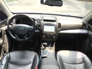 Usado para <span class=keywords><strong>Sorento</strong></span> <span class=keywords><strong>2012</strong></span> FWD SUV Automático Volante a <span class=keywords><strong>la</strong></span> Izquierda Alta Velocidad Euro VI 2.0L Turbo Asientos <span class=keywords><strong>de</strong></span> Cuero Techo Solar Buena Calidad <span class=keywords><strong>Precio</strong></span> Bajo - Product Image 6