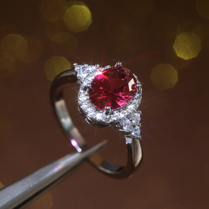 Đồ Trang Sức Lớn Màu Đỏ Hình Bầu Dục Đá Quý Vòng Sáng Lãng Mạn <span class=keywords><strong>Ruby</strong></span> CZ Nhẫn Ra mắt Cô Gái Phụ Nữ Đẹp Màu Đỏ Zircon Nhẫn Cô Gái - Product Image 6