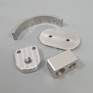 Placa de Liga de Alumínio Usinada em CNC Personalizada com Superfície Revestida, Tolerância de 3%, Temperatura T3-T8, Corte, Dobra, Soldagem, Personalização H24 - Product Image 3