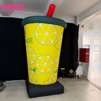 Gobelets à limonade gonflables avec couvercles et pailles, tasses à café gonflables personnalisées pour la décoration des centres commerciaux