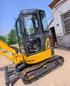 Excavatrice d'occasion Komatsu PC35MR-3 à faible nombre d'heures de fonctionnement, économe en carburant, puissante, idéale pour les projets de rénovation de jardins - Product Image 4