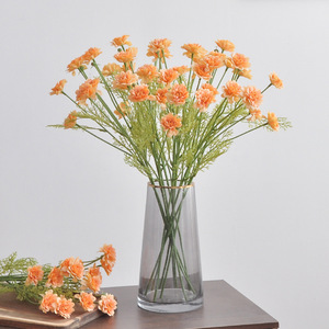 Chrysanthème Artificiel 4 Têtes Fleur en Soie Blanc Rose Clair Décoration de Bureau à Domicile Guirlande d'Allée de Mariage - Product Image 3