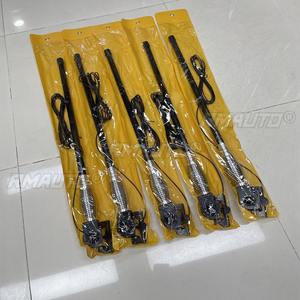 Antena Corta de 70cm para Autos, SUV y Vehículos Todoterreno, Decoración Modificada para Montar en el Capó, Puerta Trasera o Laterales - Product Image 3