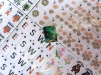 Jeu de Mahjong Américain en Acrylique Vert Forêt 4 Couches, 160 Tuiles Gravées avec Technique de Peinture Laquée, Tuiles de Mahjong Portables