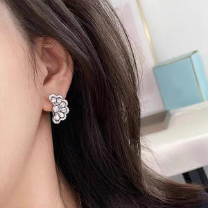 Boucles d'oreilles en or blanc E3590 avec diamants taille poire, couleur D naturelle, bijoux classiques pour femmes, pour mariage - Product Image 5