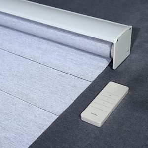 Store vénitien vertical en polyester <span class=keywords><strong>à</strong></span> ouverture automatique, design minimaliste pour fenêtres coulissantes - Chambre, salon, bureau - Product Image 5