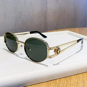 Nouvelles lunettes de soleil rétro ovales en métal à monture complète avec verres PC protection UV400, branches creuses, unisexe, pour sports de plein air - Product Image 1