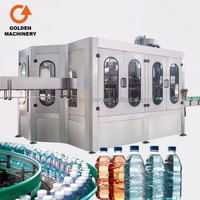Ligne de production d'eau complète de haute qualité, machines automatiques de lavage et de bouchage de bouteilles de 0,5 l, fonctionnement facile, utilisation pour les boissons/les aliments