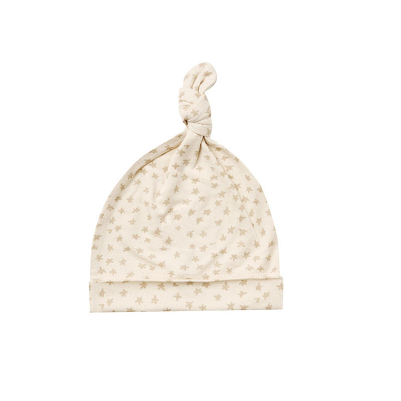 หมวกสีเบจ