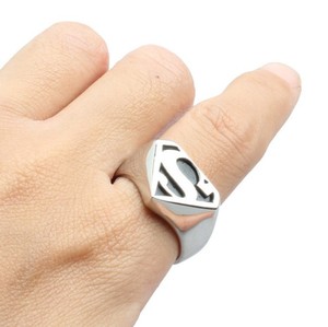 Bague Signet Logo Superman Super-héros en Alliage Multicolore Noir Or Argent Rouge Émail Bande Triangulaire Anneaux Ouverts Ajustables - Product Image 3
