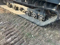 Moissonneuse-batteuse semi-automatique diesel d'occasion Fm World Hanover 135 CV pour maïs, blé, riz avec garantie de 6 mois