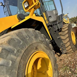 Chargeuse sur pneus Komatsu d'occasion WA470 WA500, chargeuse robuste pour le stockage de sable, de charbon et la manutention de matériaux en vrac - Product Image 5