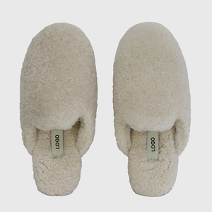 Pantofole Invernali Personalizzate da <span class=keywords><strong>Donna</strong></span>, Morbide e Pelose, per Interni, in Pelle di Pecora Beige, con Pelliccia di Lana - Product Image 2