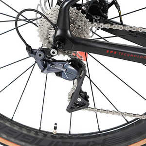 2021 bicicleta de carretera directa de fábrica Cable interior completo R8000/UT fibra de carbono Racing T900 bicicleta de carretera con horquilla de aluminio - Product Image 3