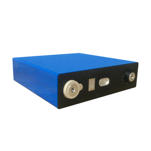 Batería de Celdas Luyuan 3.2V 120Ah (LFP) (Solo en Paquetes, con Voltaje e Impedancia a Juego) ---- Agotado - Product Image 1