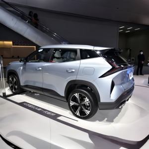 Voiture d'Occasion Geely Boyue COOL 1.5T 2024 en Stock, Véhicule Chinois 181 Ch Traction Avant (FWD) 0-10000 km à Vendre, Prix Bas - Product Image 3