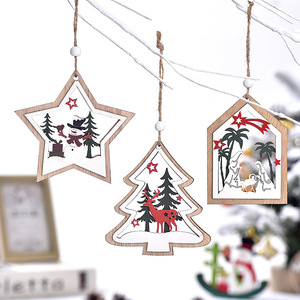 Décorations de Noël en bois à suspendre, forme étoile et maison d'arbre, peintes à la main en couleur pour le sapin de Noël - Product Image 1