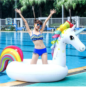 Bouée gonflable licorne arc-en-ciel Cloud Rider, flotteur de piscine en PVC, tube de natation gonflable - Product Image 3