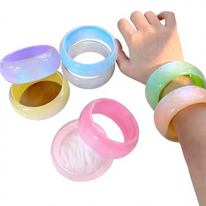 Classic Acrylic Resin Bangles Colorful Bangle Bracelets Stylish Design Unisex Fashion Jewelry Gift Party Wedding for Woman - Product Image 1