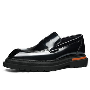 Nouvelles Bottes Classiques de Designer pour Hommes en Cuir Véritable Automne-Hiver 2025 – Confortables, Imperméables et Antidérapantes pour le Travail - Product Image 1