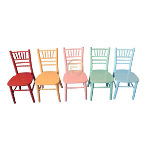 بيع بالجملة كرسي قلعة بيضاء من الخشب الصلب الفاخر قابل للتكديس مأدبة حفلات تأجير لحفلات الزفاف والفنادق والمناسبات الخارجية - Product Image 6