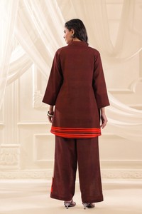 Ensemble coordonné élégant pour femmes, imprimé floral abstrait, tunique à col boutonné avec pantalon large, vêtements tendance - Product Image 2