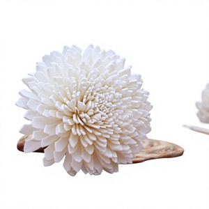 Fleurs en bois de Sola faites à la main d'origine indienne pour la décoration de Noël à la maison, tailles personnalisables 6, 8, 10 cm - Product Image 2