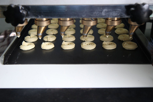 Máquina comercial para depositar galletas, pequeña máquina automática para hacer galletas, precio, máquina para galletas de la fortuna de LOM - Product Image 6