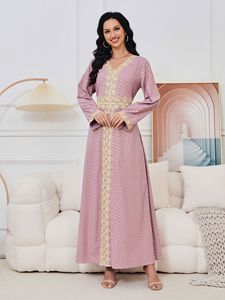 Robe élégante en polyester à col en V et manches classiques, imprimée, avec broderie de diamants thermocollé<span class=keywords><strong>s</strong></span> et estampage, pour femme, toutes saisons, style Dubaï - Product Image 6