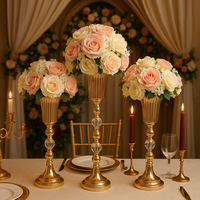 Vase à fleurs en métal doré haut de gamme, centre de table pour banquets d'hôtel, mariages, événements