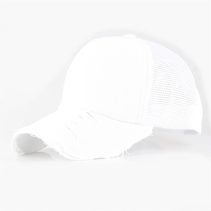 Casquette de baseball en coton personnalisée avec logo brodé, style formel ou sportif, visière incurvée, boucle métallique à carreaux en relief, vente en gros - Product Image 2