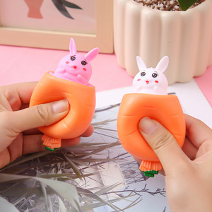 Juguete Antiestrés de TPE con Forma de Conejo y Zanahoria para Jóvenes Unisex, Juguete Sensorial de Plástico para Niños de 5 a 7 Años - Product Image 1