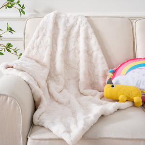 Manta de visón de conejo de piel sintética para bebé, manta de doble capa supersuave con estampado de estrellas blancas de marfil de lujo - Product Image 4