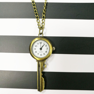<span class=keywords><strong>Montre</strong></span> Vintage Collier Steampunk Squelette Clé Fob <span class=keywords><strong>Montre</strong></span> de Poche Horloge Pendentif À remontage manuel Hommes - Product Image 3