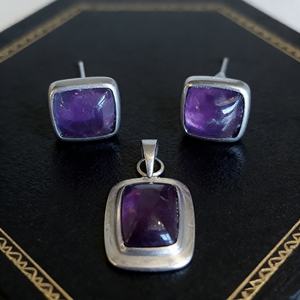 Pendientes de Plata con Amatista Etíope, Diseño Pulido de Moda, Listos para Exportar |   Marca Sebhan, Adís Abeba - Product Image 1