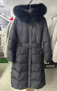 Venta al por mayor de chaqueta de lana de invierno transpirable a prueba de viento respetuoso con el medio ambiente las mujeres cálidas con capucha Puffer abrigo OEM ODM logotipo personalizado - Product Image 4