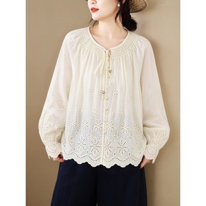 2026 En gros Blouse paysanne ethnique brodée d'été pour femme, motif floral blanc, ourlet festonné à œillets, en coton et lin marron, style bohème - Product Image 5
