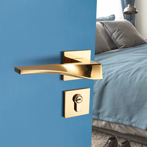 Manija de Puerta Interior y Herraje de Cerradura SSR Modernos en Oro Brillante con Control Táctil Ambidiestro y 1 Año de Garantía - Product Image 2