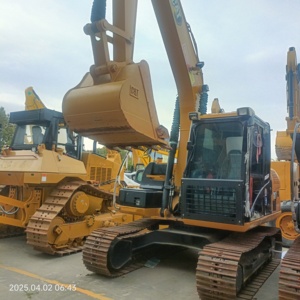 Excavadora CAT315D de 15 toneladas con cazo de excavación de 0.75m³ de capacidad, buen rendimiento, año 2023. Excavadora de cadenas CAT315D usada en stock. - Product Image 1