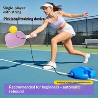 Entraîneur de pickleball solo avec cordon élastique à 40 trous, outil de pratique de rebond portable pour l'auto-apprentissage, équipement de pickleball