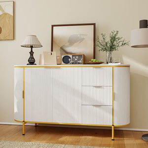 Mueble de Madera Maciza Curvo Moderno con Detalles Dorados, Diseño Acanalado, 2 Puertas, 5+ Cajones, Ahorra Espacio, para Sala de Estar o Comedor - Product Image 1