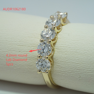 Anillo de Diamantes Starsgem, Joyería con Cinco Diamantes Cultivados en Laboratorio, Anillo de Boda Unisex de Oro de 10K - Product Image 3