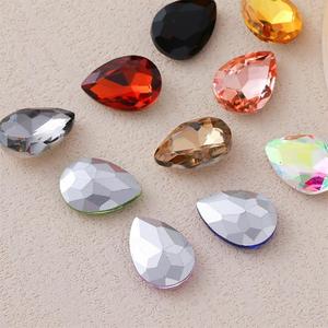 Teardrop-shaped pointed bottom, irregular-shaped diamond, <b>real</b> silver bottom, glass diamond case, and attached diamond - Product Image 4