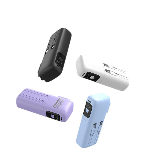 3 in 1 Fast Charge Foldable AC Plug Power Bank 22.5W 10000mAh LED Digital Display Travel Wall Adapter Powerbank Built in Cables