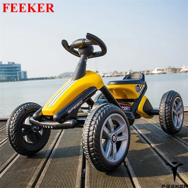 Auto da corsa per esercizi in plastica per bambini di alta qualità i bambini guidano la bici a pedali a quattro ruote go kart ride on car gift for children