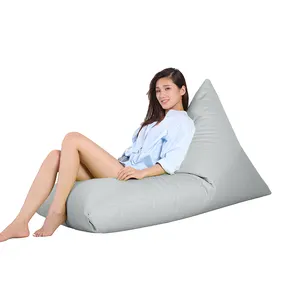 최신 판매 삼각형 거품에 의하여 채워지는 콩 부대 Recliner 의자 옥외 Beanbag 소파 가구