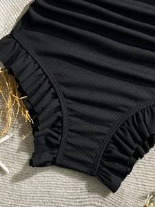 <span class=keywords><strong>Maillot</strong></span> <span class=keywords><strong>de</strong></span> <span class=keywords><strong>bain</strong></span> une pièce pour enfants - Tissu côtelé noir, boucle décorative en métal sur le devant, design plissé et bordure <span class=keywords><strong>de</strong></span> jambe à volants, <span class=keywords><strong>maillot</strong></span> <span class=keywords><strong>de</strong></span> <span class=keywords><strong>bain</strong></span> pour filles - Product Image 5