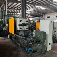 Machine de moulage sous pression à chambre chaude en alliage de zinc haute pression, équipée d'un roulement PLC, force d'éjection de 50 kN, 380 V, 11 kW, haute productivité