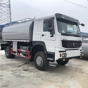 รถบรรทุกน้ำมันเชื้อเพลิง รถบรรทุกน้ำมัน CLW Sinotruk HOWO 4X4 12 ตัน รถจ่ายน้ำมันเชื้อเพลิง 266 แรงม้า สำหรับจ่ายน้ำมันเชื้อเพลิงในสถานที่ก่อสร้าง - Product Image 1