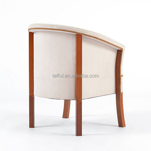 Silla de Inodoro Portátil para Personas Mayores con Estructura de Madera para Uso Hospitalario - Product Image 5